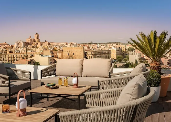 H10 Imperial Tarraco 4 Sup Hotel 4*