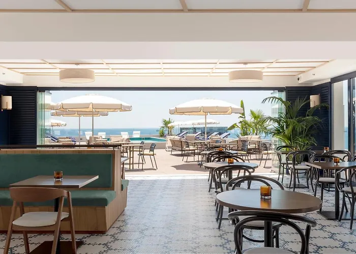 H10 Imperial Tarraco 4 Sup Hotel 4*
